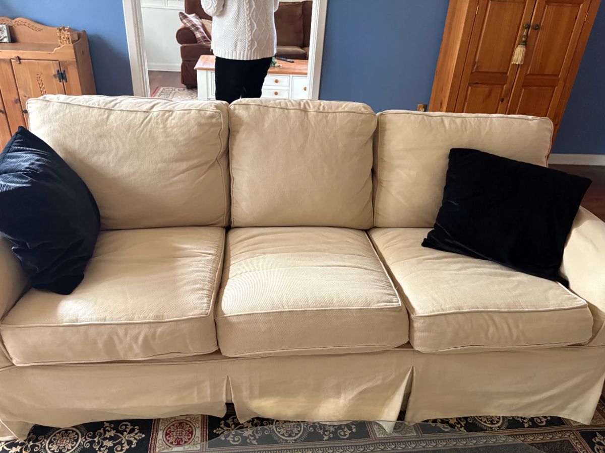 Beautiful Beige Living Rm Sofa