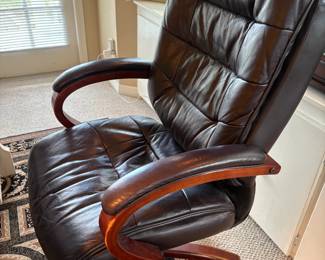 Black Leather Office Desk Chair