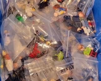 MORE LEGOS
