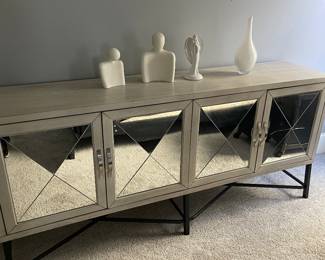 Glass side dresser