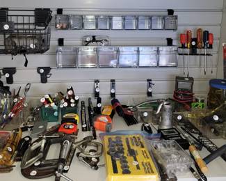 Hand tools - very gently used