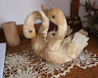 vintage natural material swan planter/decor piece