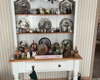 Lots of Johnson Brothers Plates