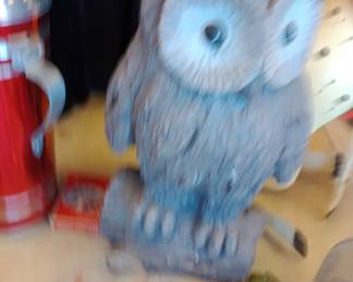 one blurry owl 