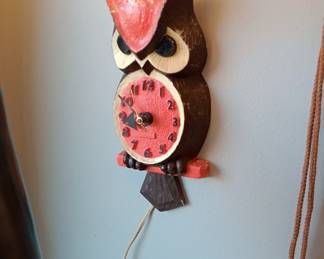 awesome vintage owl clock 