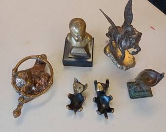 lots of odd smalls and collectibles 