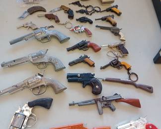 vintage capguns and other vintage toy guns 