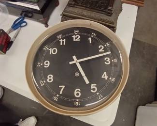 vintage clocks 