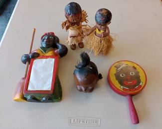Bla-- Ameri---- large collection. dolls, glasses, postcards etc 