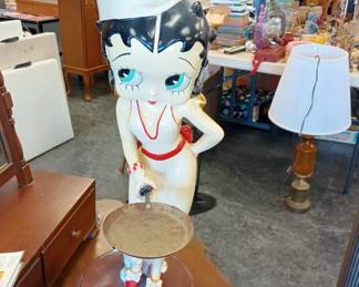 Betty Boop table 
