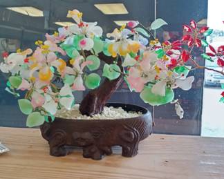 glass Japanese flower arrangement 