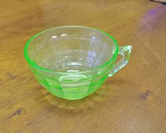 uranium glass 