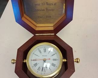 desk clock 