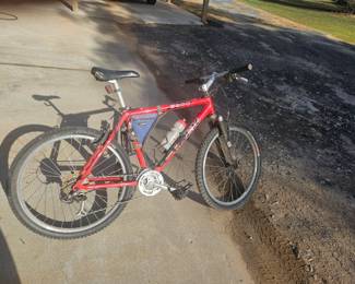 trek