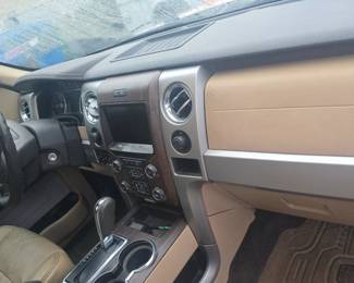 2013 Ford F-150 half ton 401,418 miles