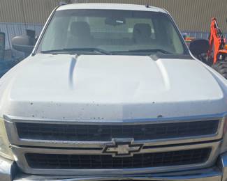 2013 Ford F-150 half ton 401,418 miles