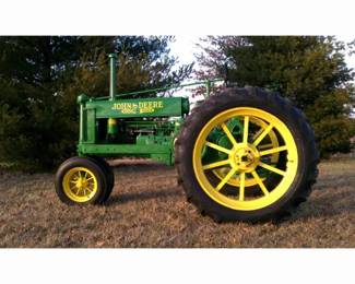Restored B John Deere tractor a very must see!!!!
