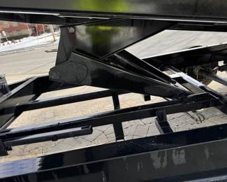 2024 Load Trail dl low pro 16 dump trailer