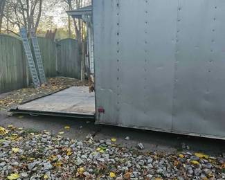 2016   8.5'x24' Tandem Axle enclosed trailer