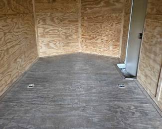 2016   8.5'x24' Tandem Axle enclosed trailer