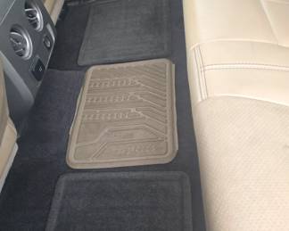 2013 Ford F-150 half ton 401,418 miles