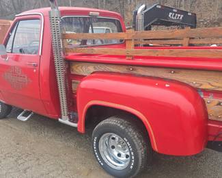 Lil Red Express 1979 Dodge half ton pickup