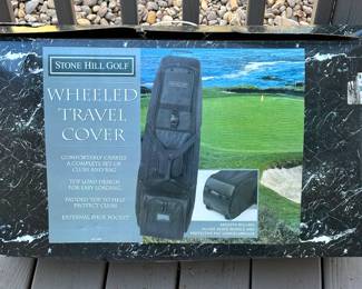 Wheeled golf club bag cover
