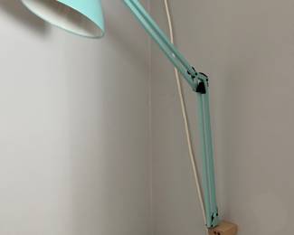 Cool blue green extension light