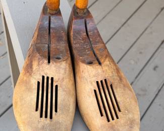 Wooden shoe forms 