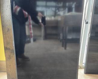 Samsung Model BE50T-H TV W/ Remote