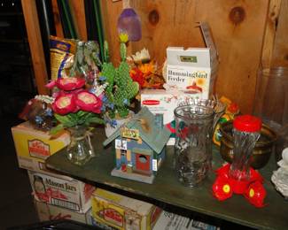 We can't offer all the floral items, without giving a nod to our fauna friends