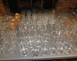 Glassware that is not priced, only $1