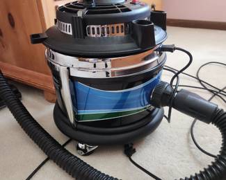 One jazzed up shop vac