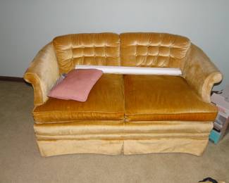Very nice 1970's gold velour loveseat 
