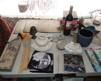 Wow, would you look at that..........you guessed it, more random items