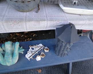 Yes the one on the left is a frogs ass