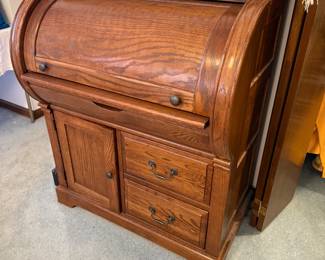Small desk