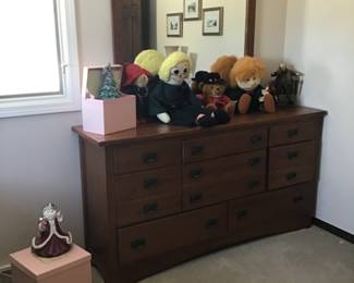 Mission style dresser