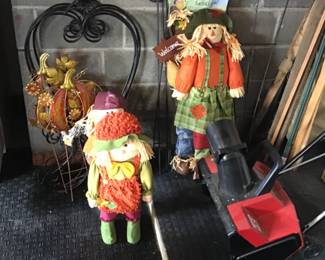 Toro snow blower.  Yard art 