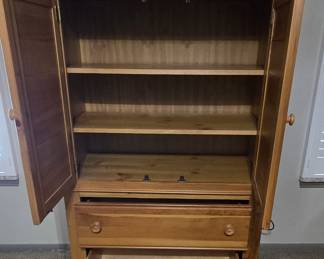 solid wood chest 