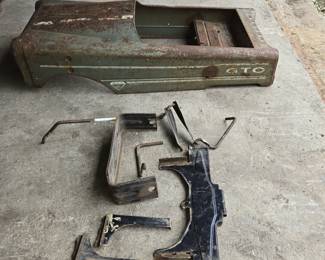 peddle car