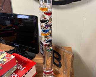 GALILEO THERMOMETER. 