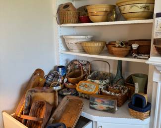 LONGABERGER BASKETS, YELLOWARE,POTTERY