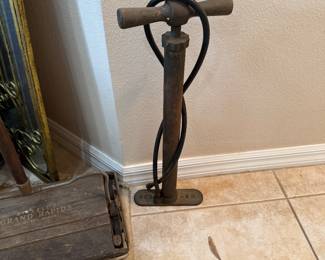 MILITARY AIR PUMP