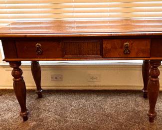 Broyhill console table