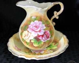 Small Enesco pitcher & basin