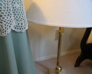 table  lamp-  matches  floor  lamp