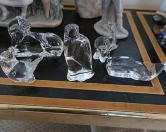 glass  figures