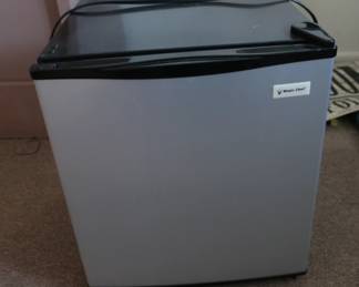 mini  fridge