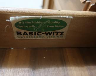 name  on  storage  piece